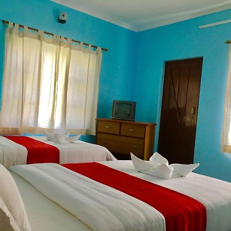 Hotel Pokhara International Exteriör bild